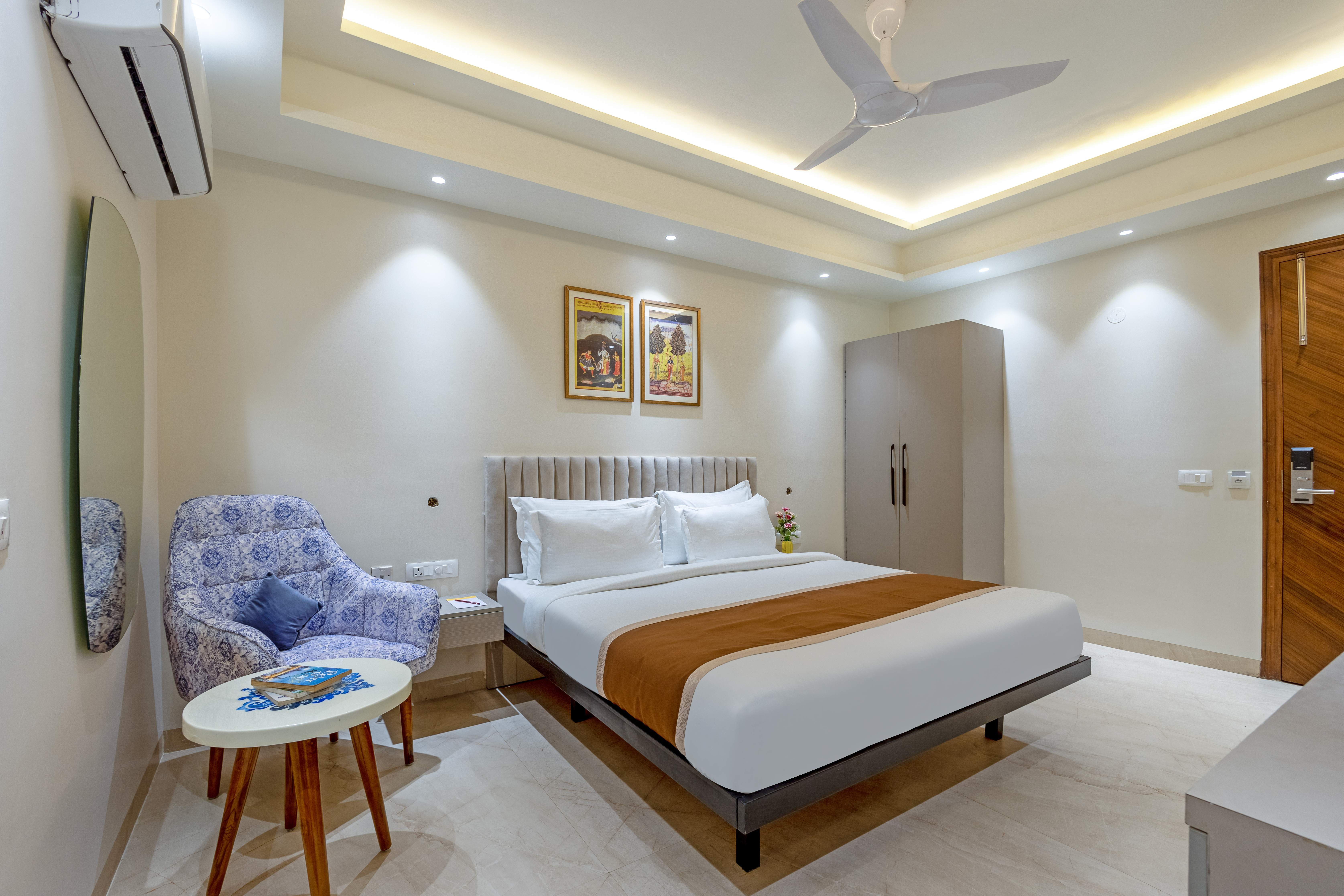 Sector 52 Presidential Suite detail